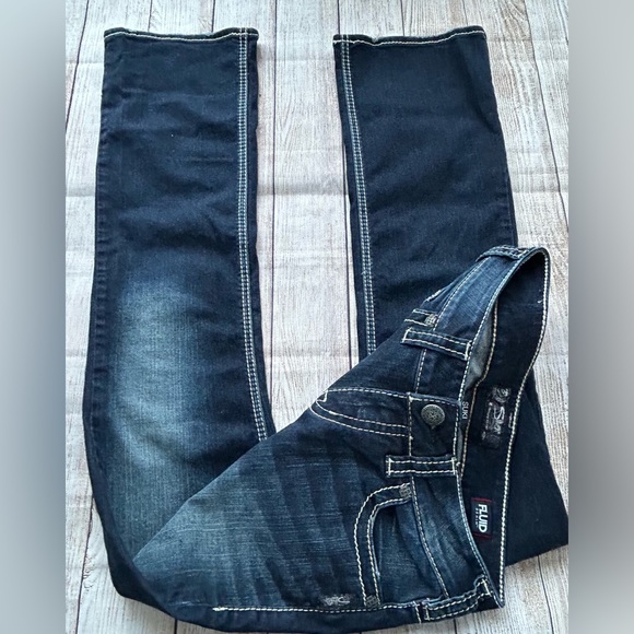 Silver Jeans “Suki” Fluid Denim Slim Bootcut Jeans - Picture 6 of 7